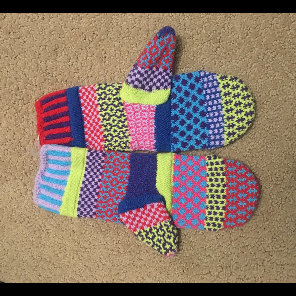 Mismatched Mittens
